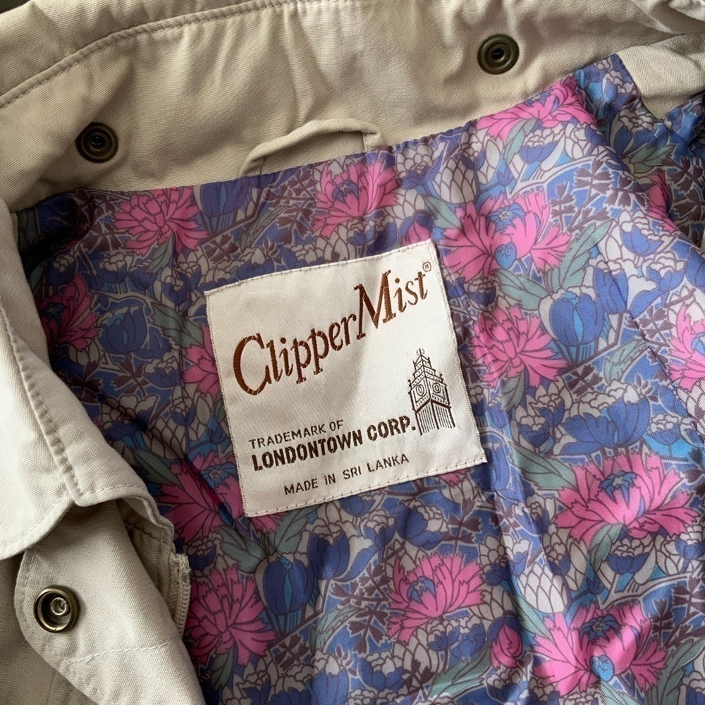 𝅺CLIPPER Mist Jacket - Picture 3 of 6